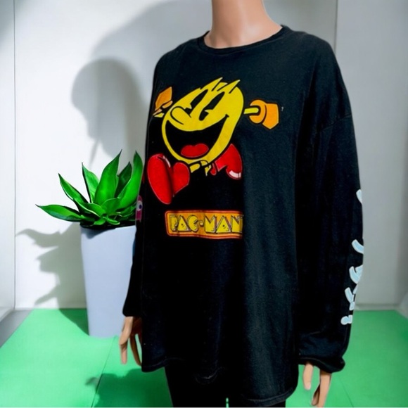 Pac-Man Black Long Sleeve Tee Shirt with Kanji - Picture 8 of 16
